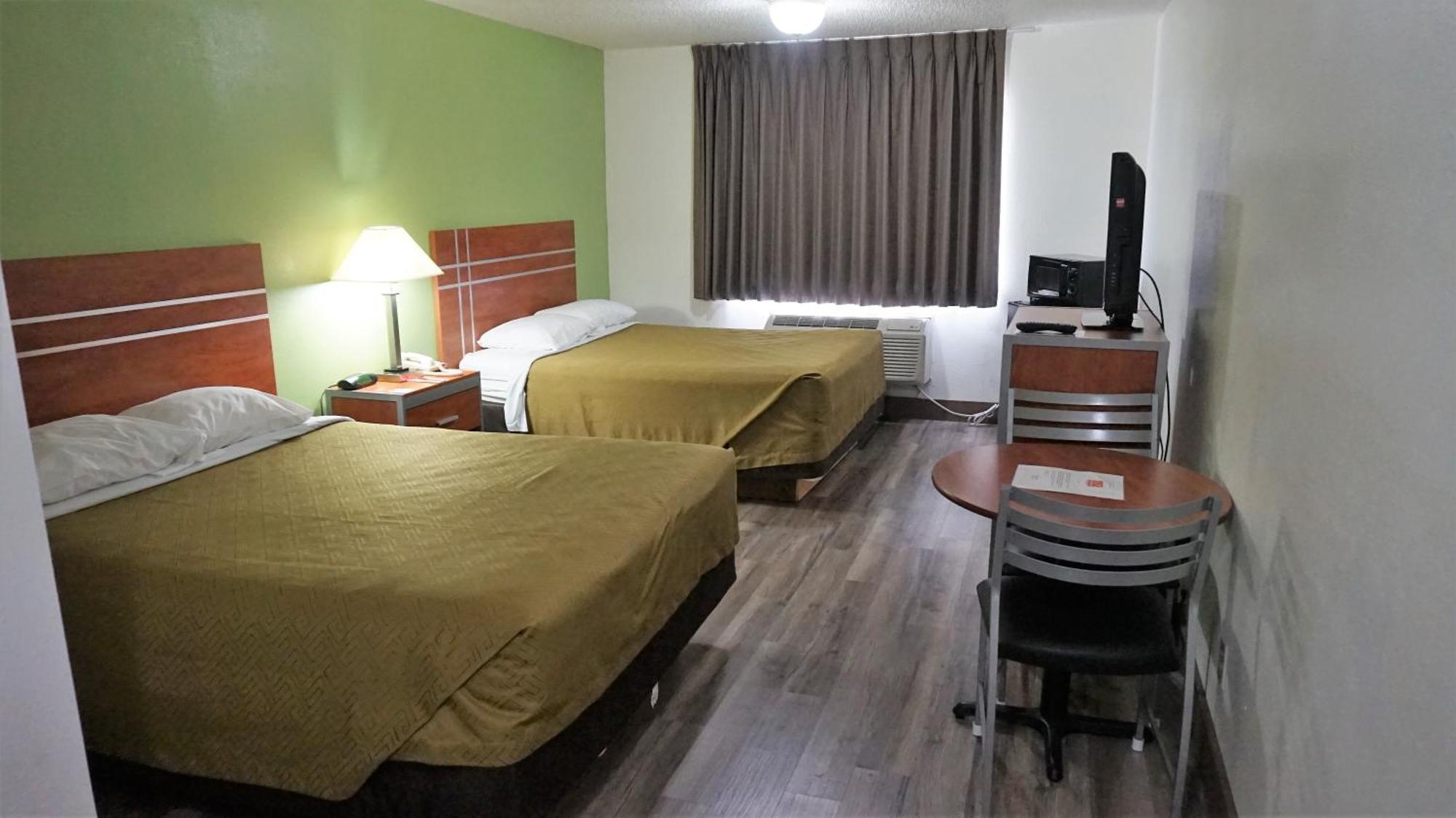 Econo Lodge & Suites Pekin Ngoại thất bức ảnh